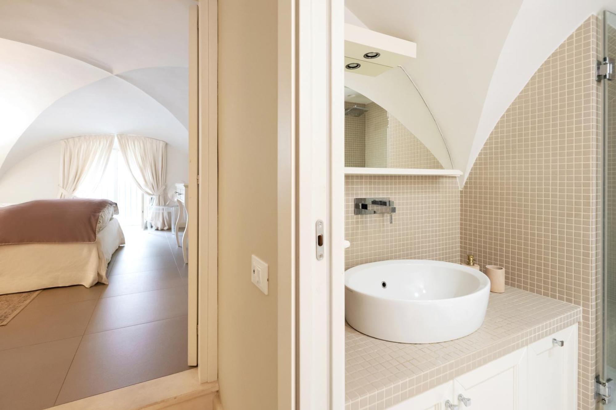 B Sicilian Charming Stay - Luxury Loft Catania Bagian luar foto