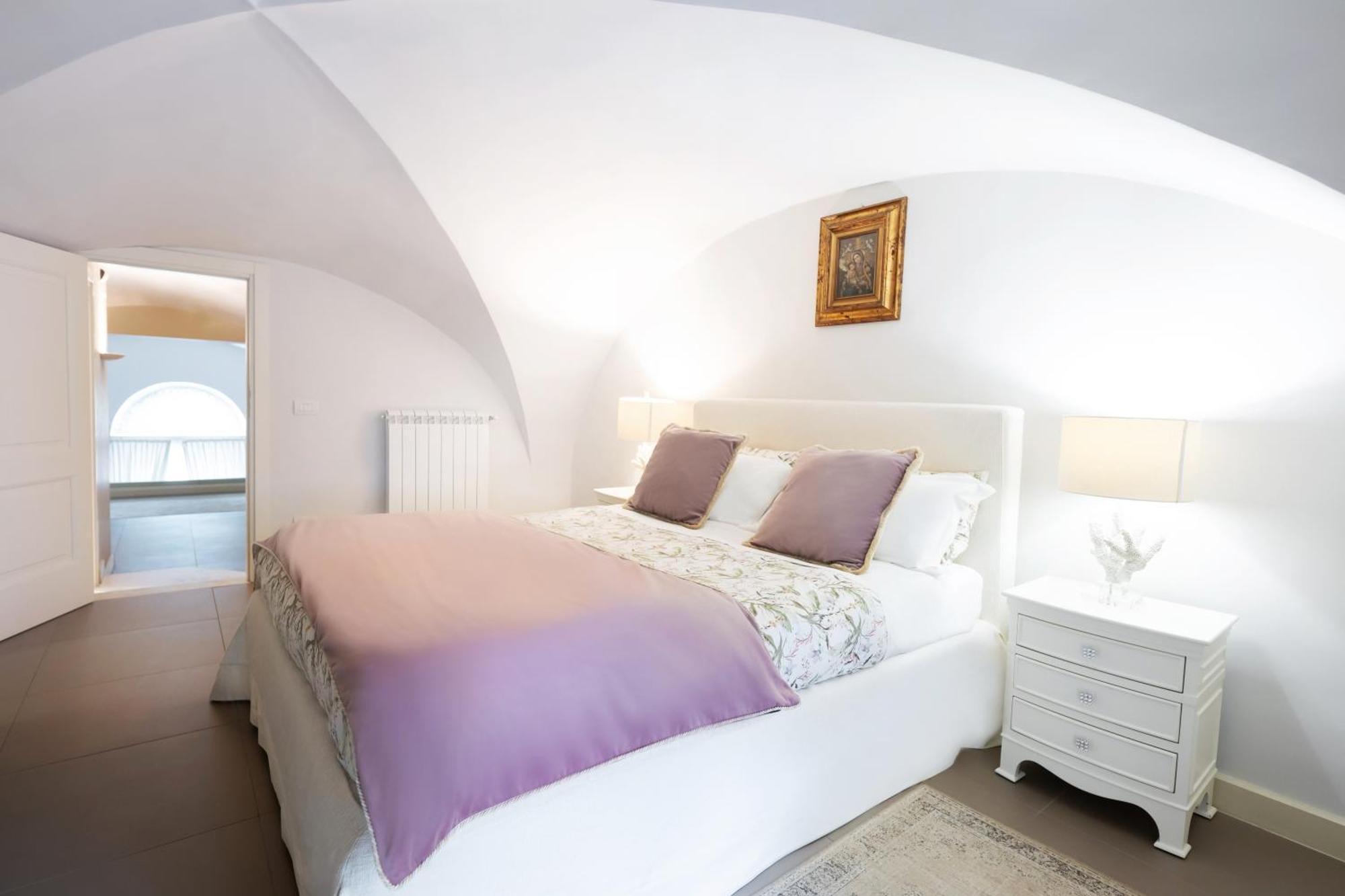B Sicilian Charming Stay - Luxury Loft Catania Bagian luar foto